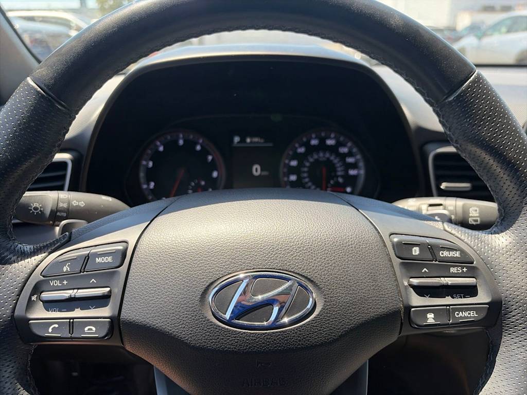 Thumbnail: 2019 Hyundai Veloster - 40
