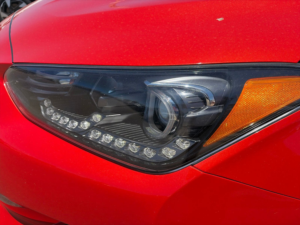 Thumbnail: 2019 Hyundai Veloster - 16