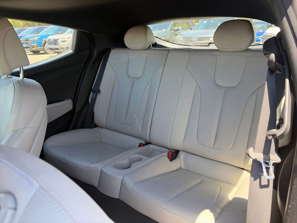 Thumbnail: 2019 Hyundai Veloster - 30