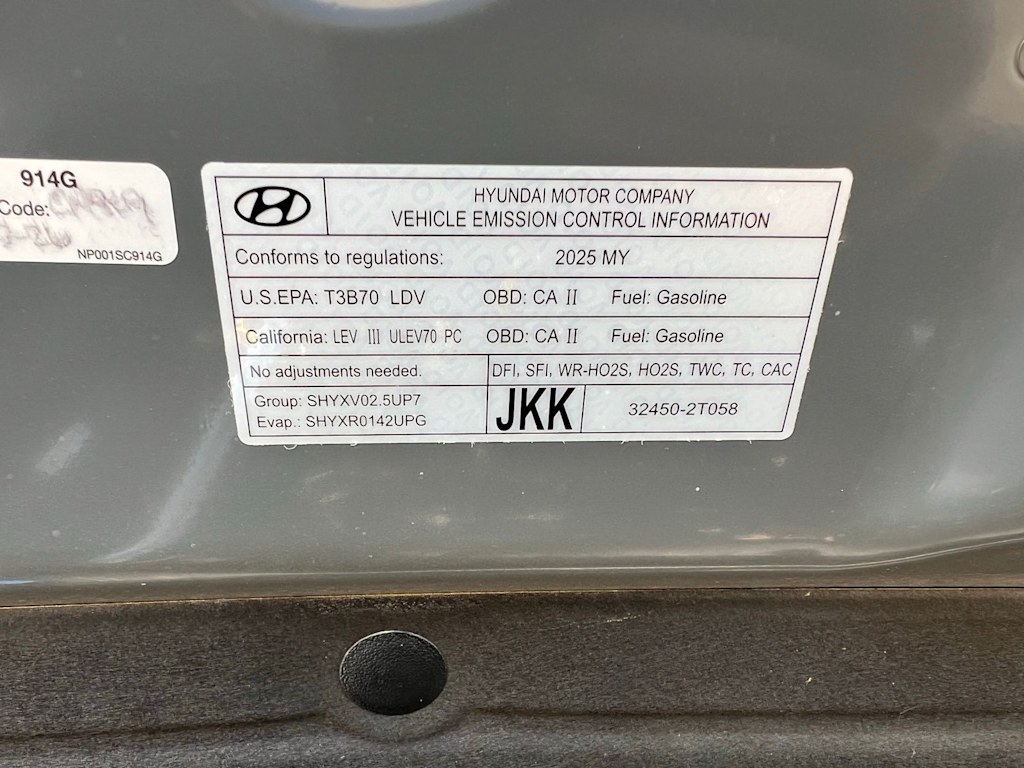 Thumbnail: 2025 Genesis GV70 - 40