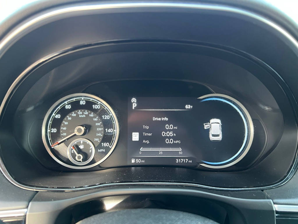 Thumbnail: 2025 Genesis GV70 - 15