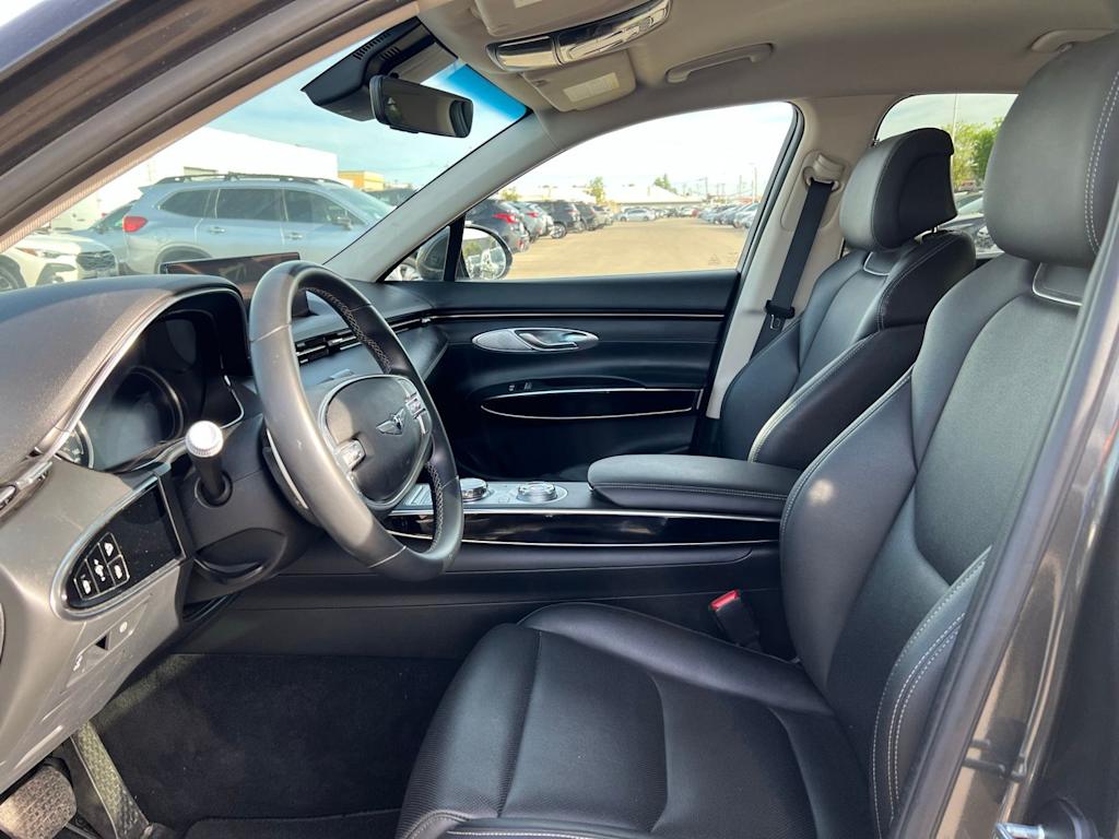 Thumbnail: 2025 Genesis GV70 - 10