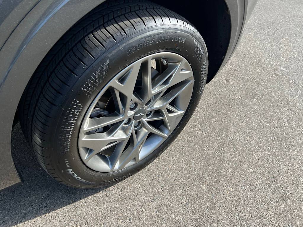 Thumbnail: 2025 Genesis GV70 - 25