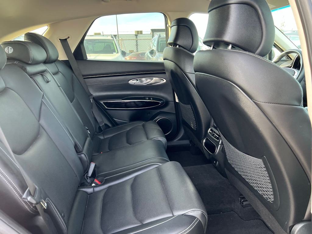 Thumbnail: 2025 Genesis GV70 - 30