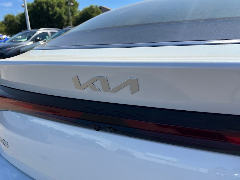 Thumbnail: 2026 Kia K5 - 3