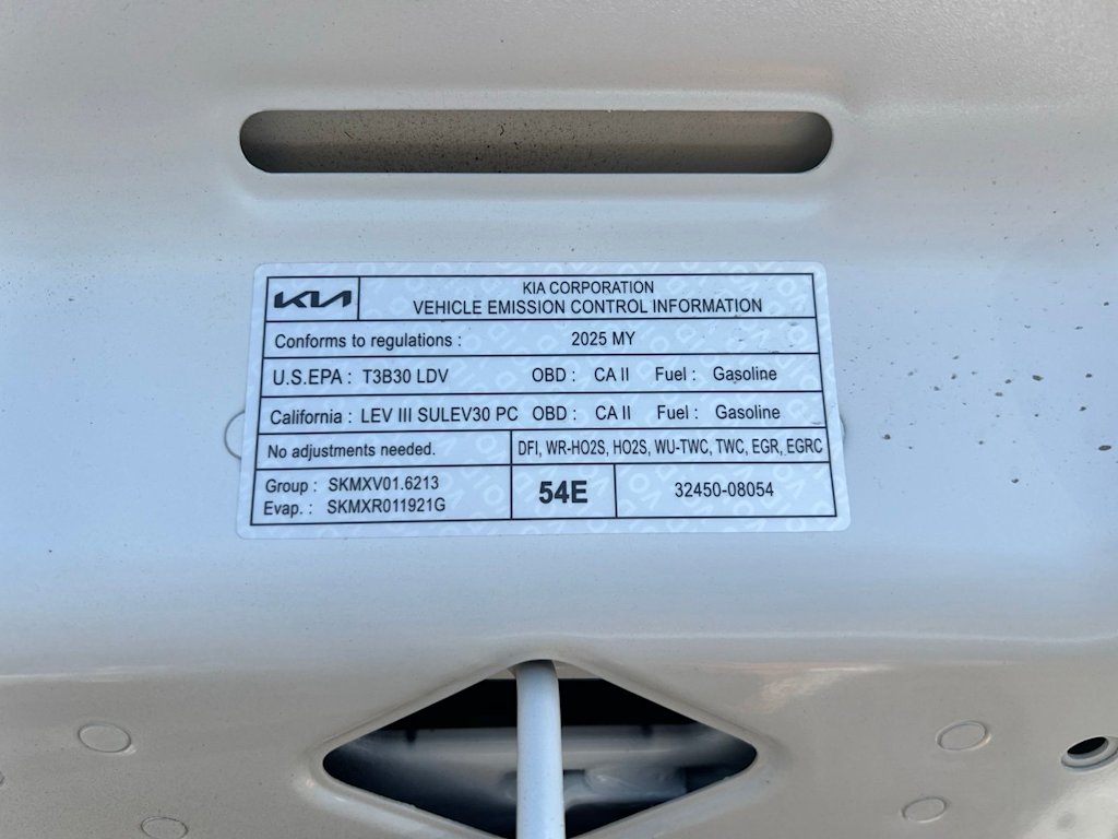 Thumbnail: 2025 Kia Niro - 14