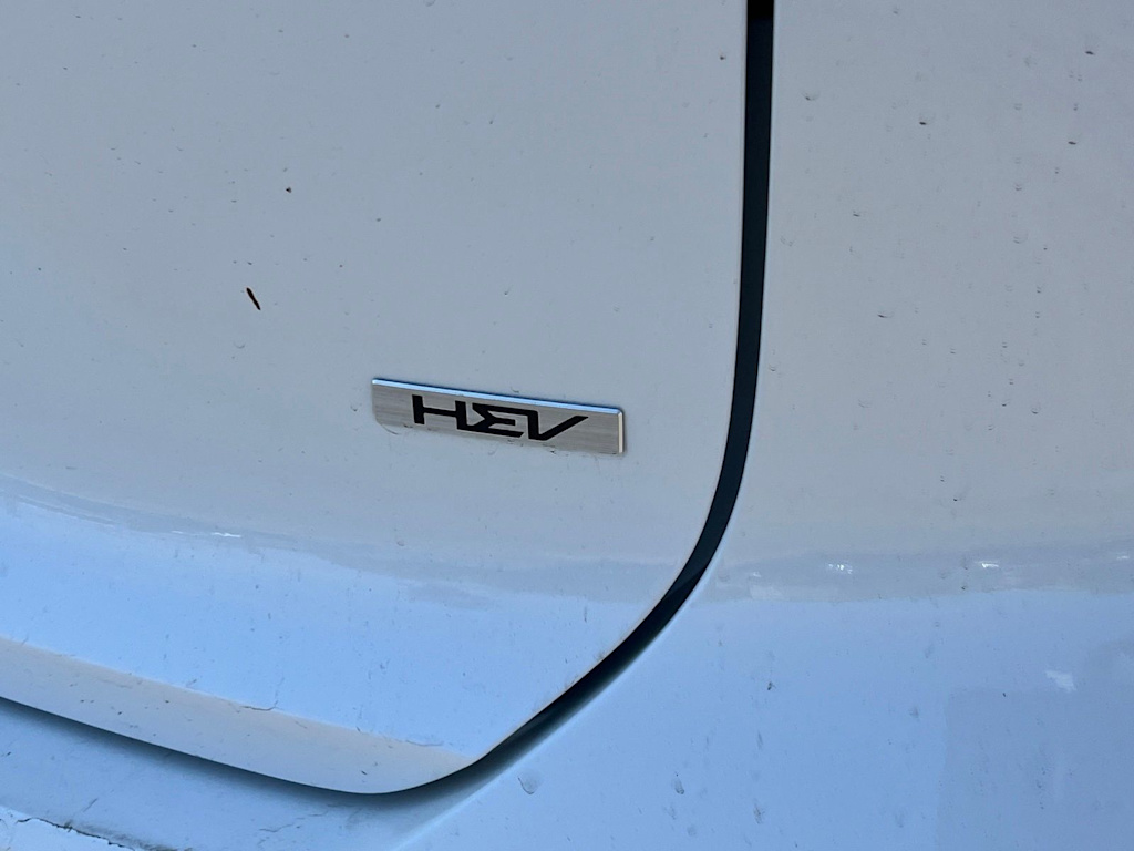 Thumbnail: 2025 Kia Niro - 5