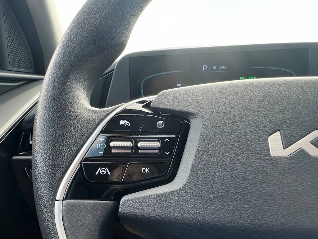 Thumbnail: 2025 Kia Niro - 40
