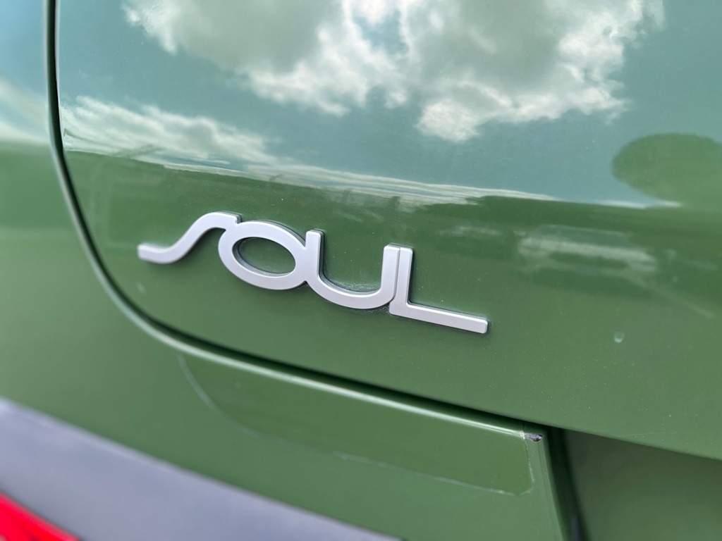 Thumbnail: 2022 Kia Soul - 26