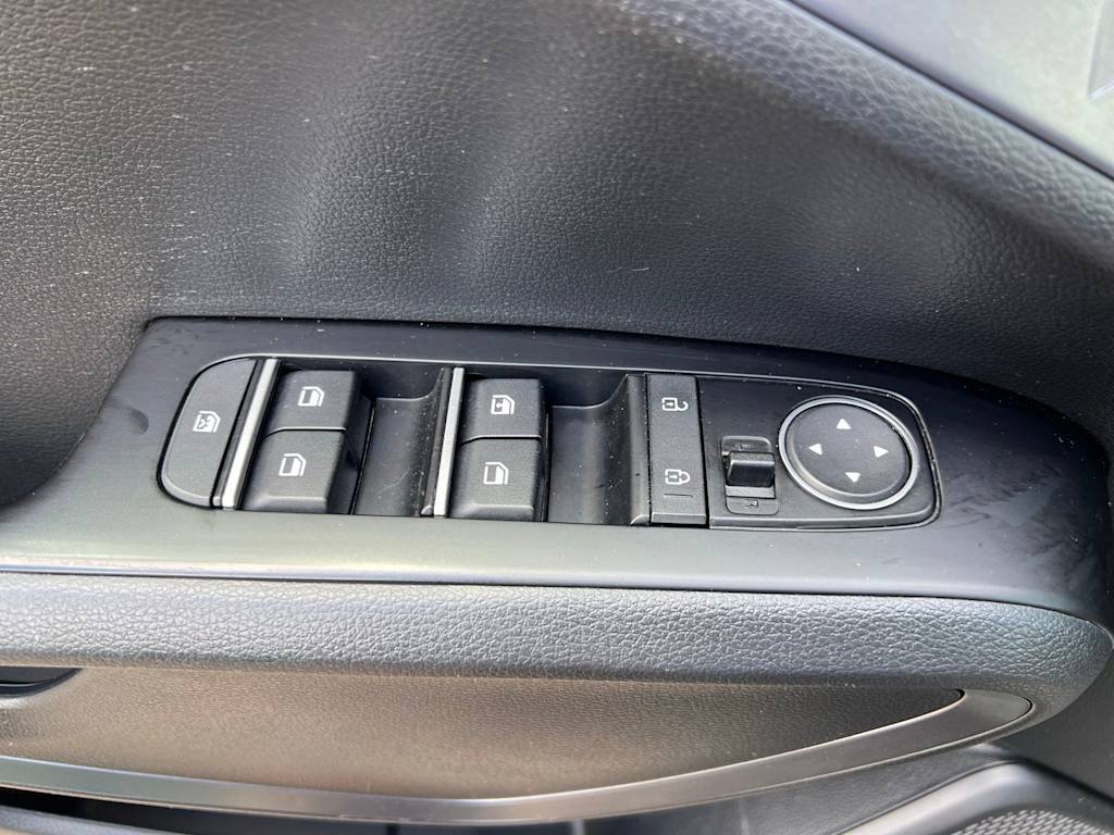 Thumbnail: 2022 Kia Soul - 38