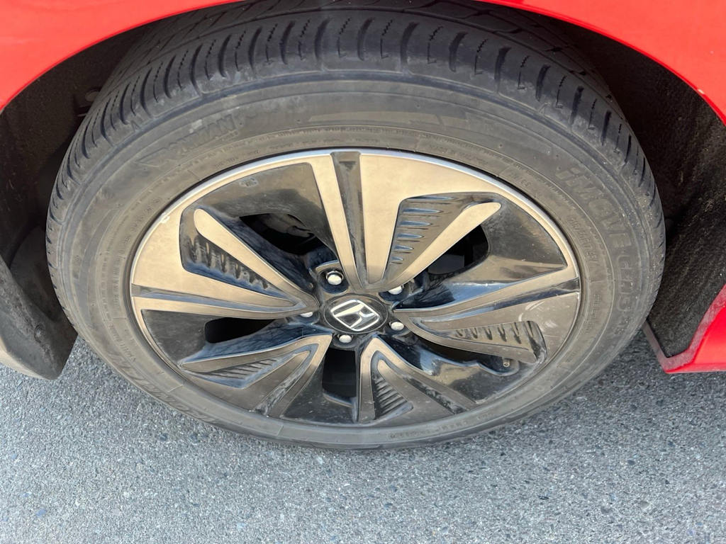 Thumbnail: 2018 Honda Civic - 6