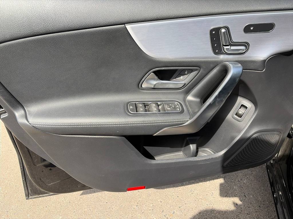 Thumbnail: 2020 Mercedes-Benz A-Class - 29