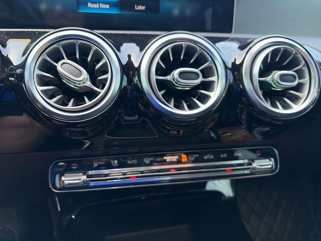Thumbnail: 2020 Mercedes-Benz A-Class - 31