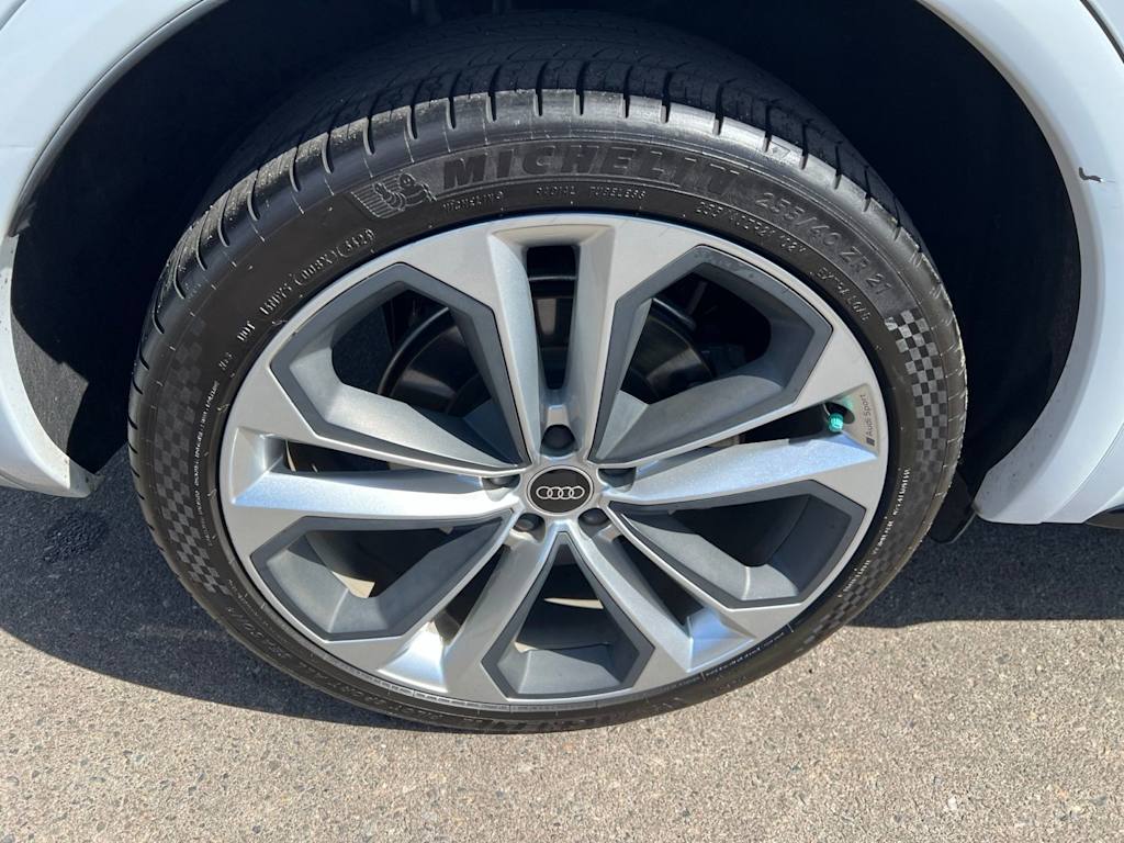 Thumbnail: 2023 Audi Q5 - 22