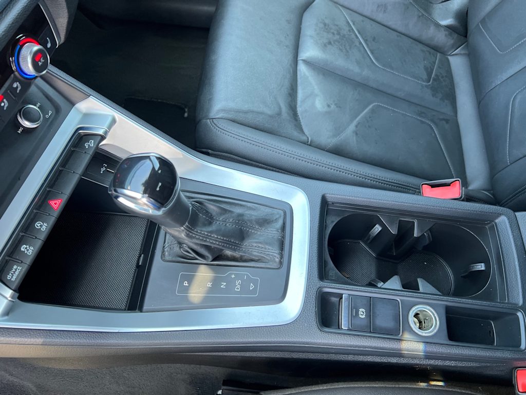 Thumbnail: 2019 Audi Q3 - 16