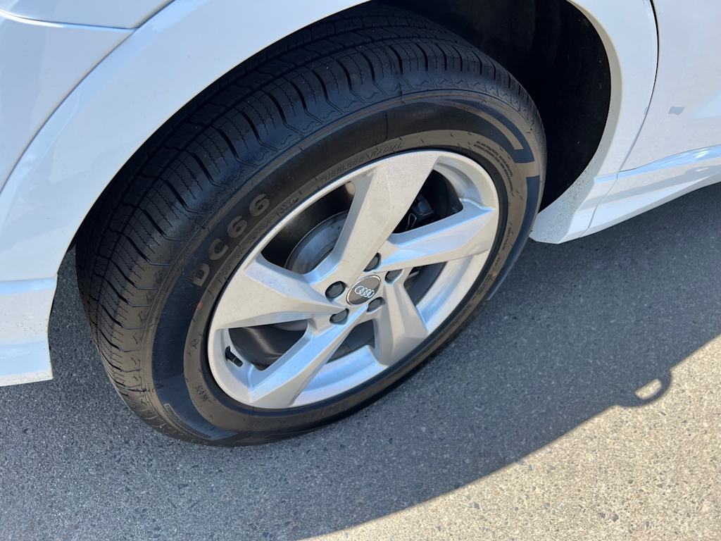 Thumbnail: 2019 Audi Q3 - 30