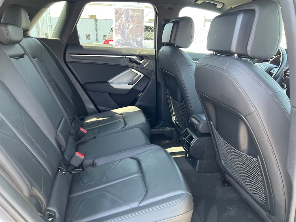 Thumbnail: 2019 Audi Q3 - 32
