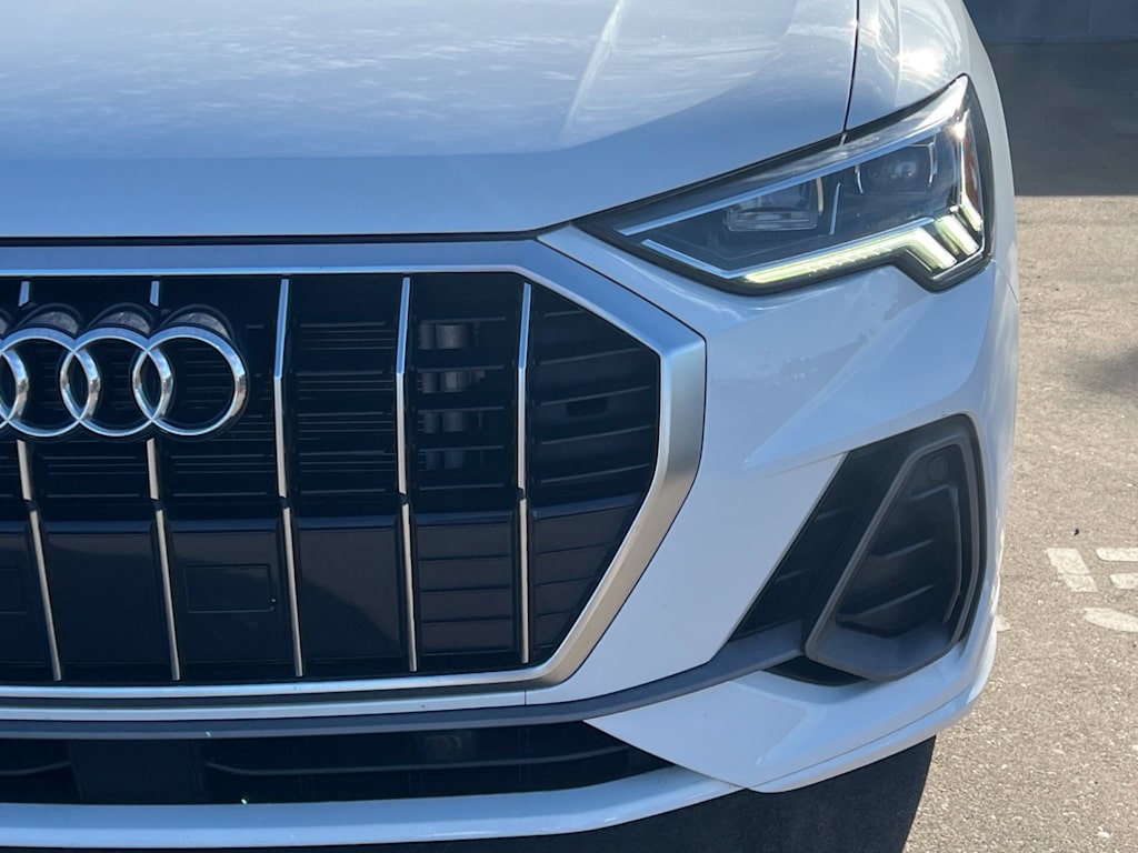 Thumbnail: 2024 Audi Q3 - 18