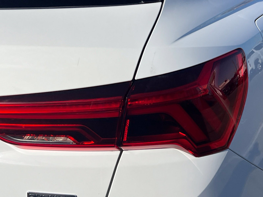 Thumbnail: 2024 Audi Q3 - 23