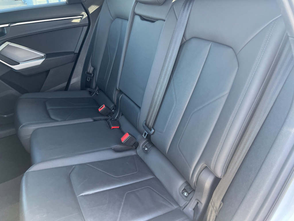 Thumbnail: 2024 Audi Q3 - 29