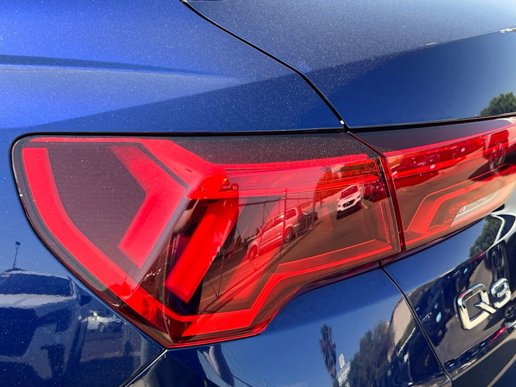 Thumbnail: 2024 Audi Q3 - 28