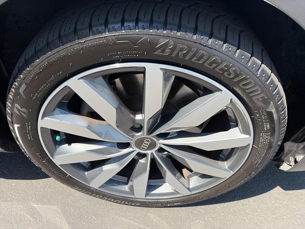 Thumbnail: 2021 Audi A4 - 7