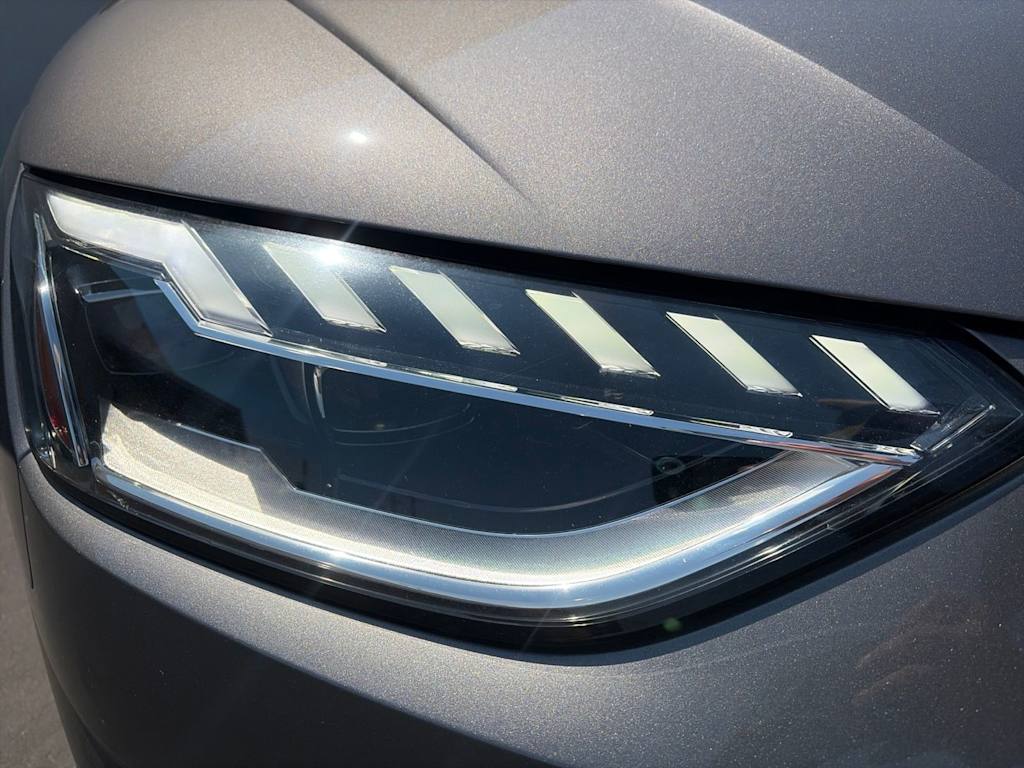 Thumbnail: 2021 Audi A4 - 18