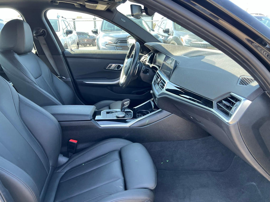 Thumbnail: 2019 BMW 3 Series - 11
