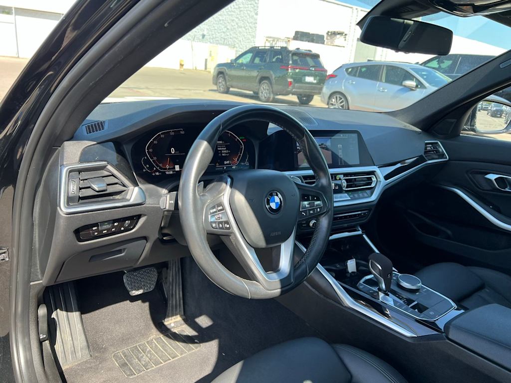 Thumbnail: 2019 BMW 3 Series - 2