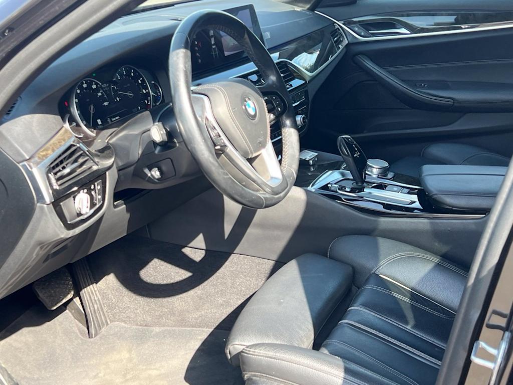 Thumbnail: 2019 BMW 5 Series - 9
