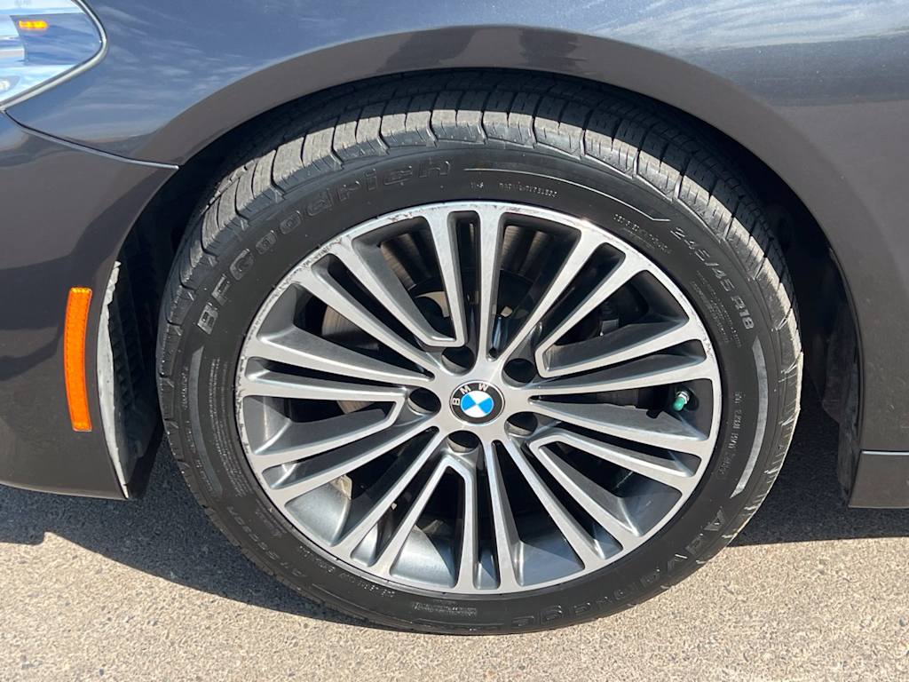 Thumbnail: 2019 BMW 5 Series - 8