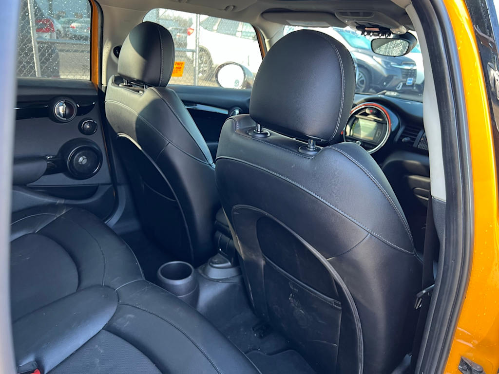 Thumbnail: 2017 MINI Cooper - 30