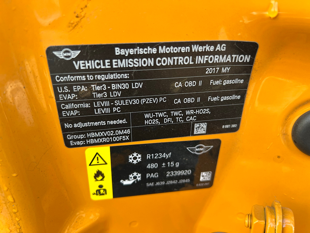 Thumbnail: 2017 MINI Cooper - 39