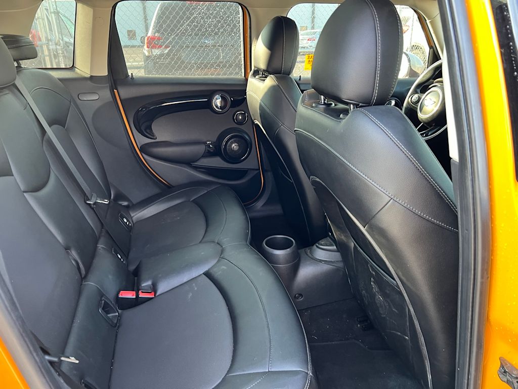 Thumbnail: 2017 MINI Cooper - 31