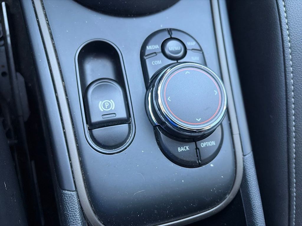 Thumbnail: 2019 MINI Cooper Countryman - 32