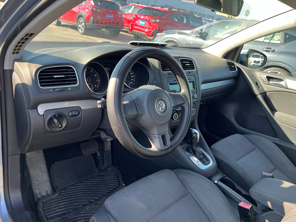 Thumbnail: 2012 Volkswagen Golf - 2