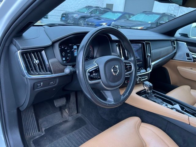 2018 Volvo V90 T6 2