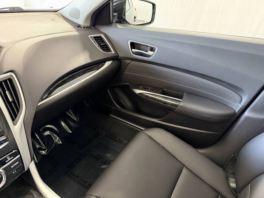 Thumbnail: 2019 Acura TLX - 25