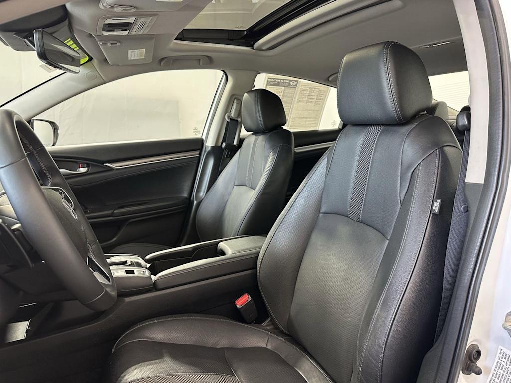 Thumbnail: 2019 Honda Civic - 9