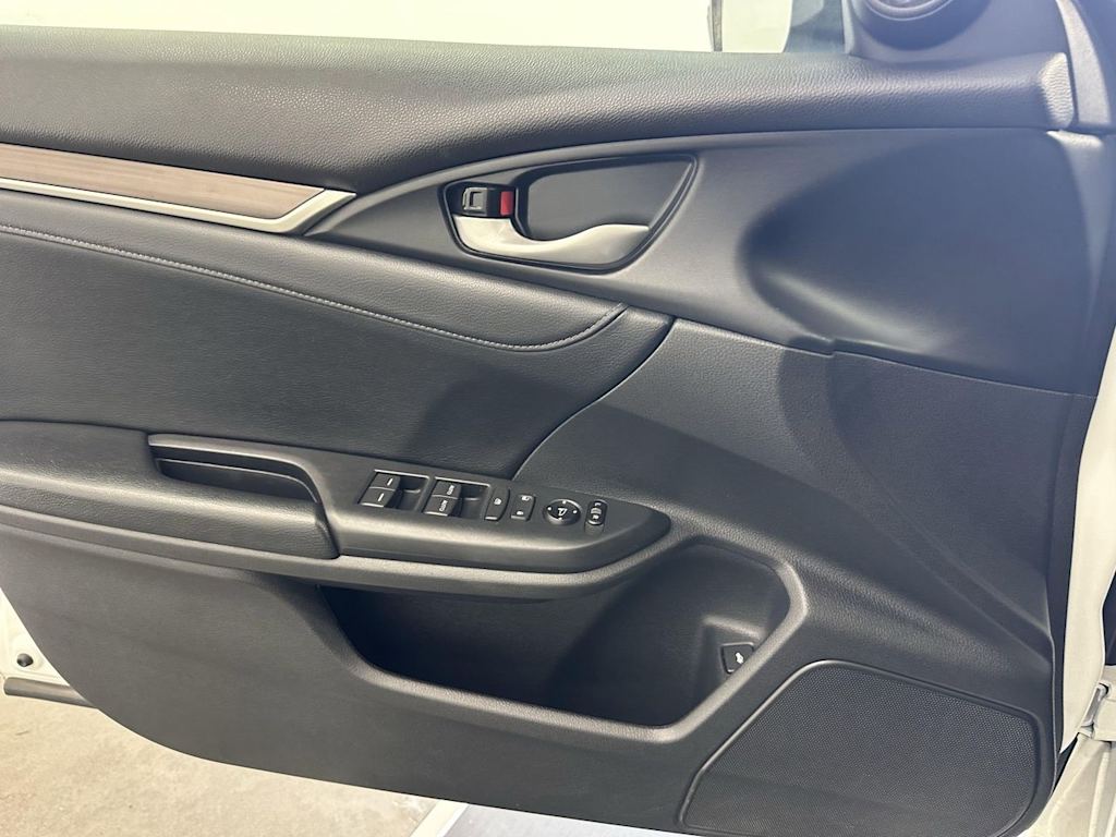 Thumbnail: 2019 Honda Civic - 19