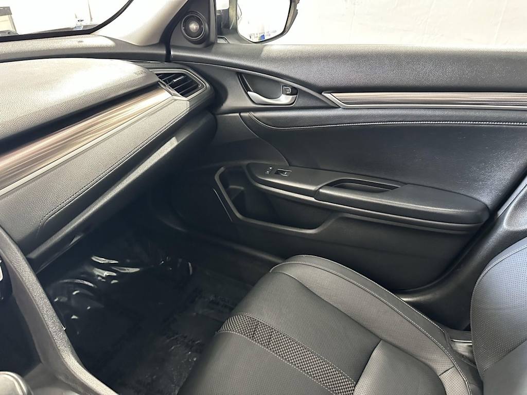 Thumbnail: 2019 Honda Civic - 24