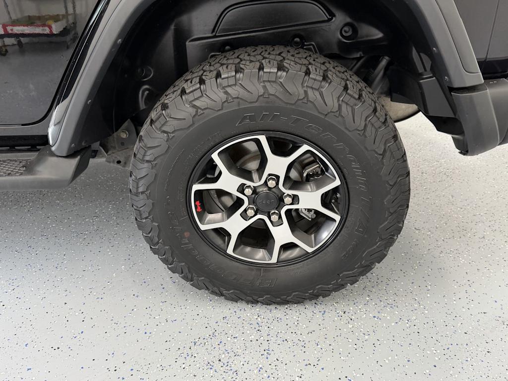 Thumbnail: 2020 Jeep Wrangler - 6