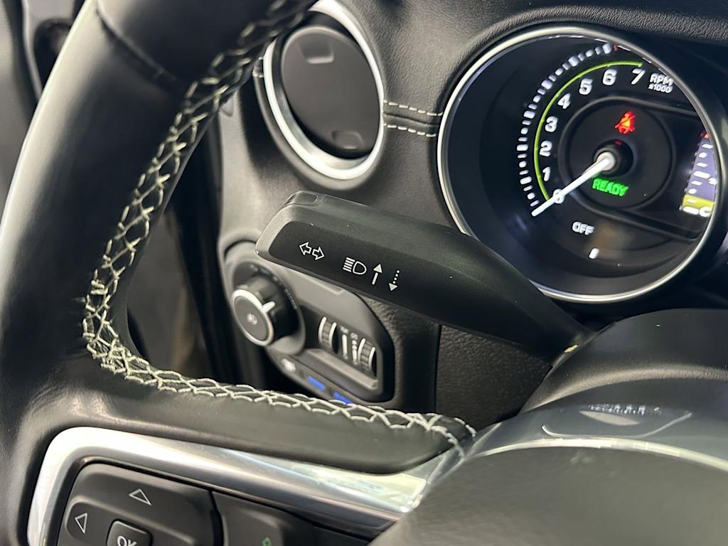 Thumbnail: 2022 Jeep Wrangler - 21