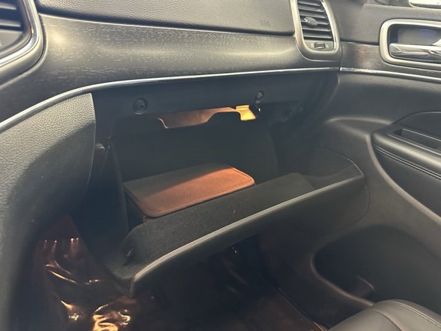 2018 Jeep Grand Cherokee Limited Edition 25
