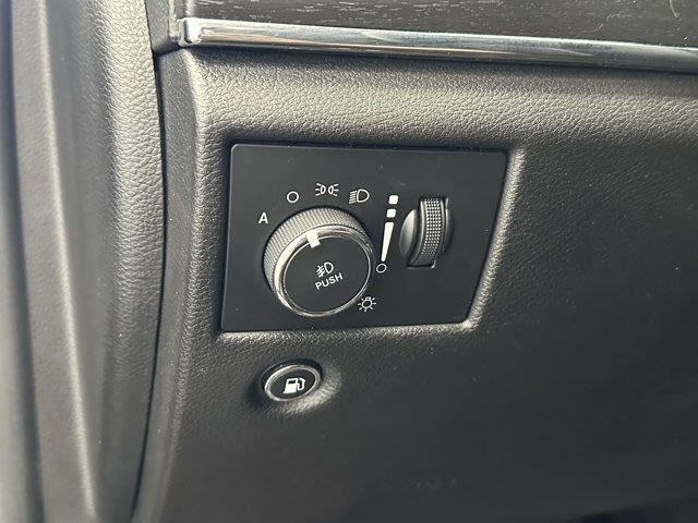 2018 Jeep Grand Cherokee Limited Edition 21