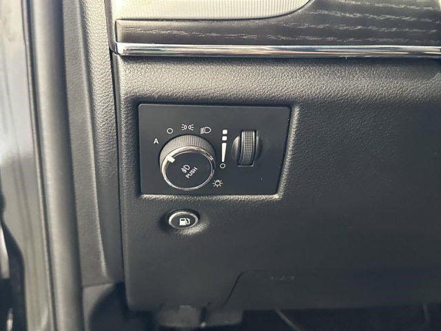 Thumbnail: 2021 Jeep Grand Cherokee - 20