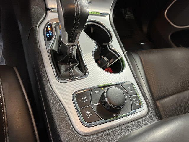 Thumbnail: 2021 Jeep Grand Cherokee - 13