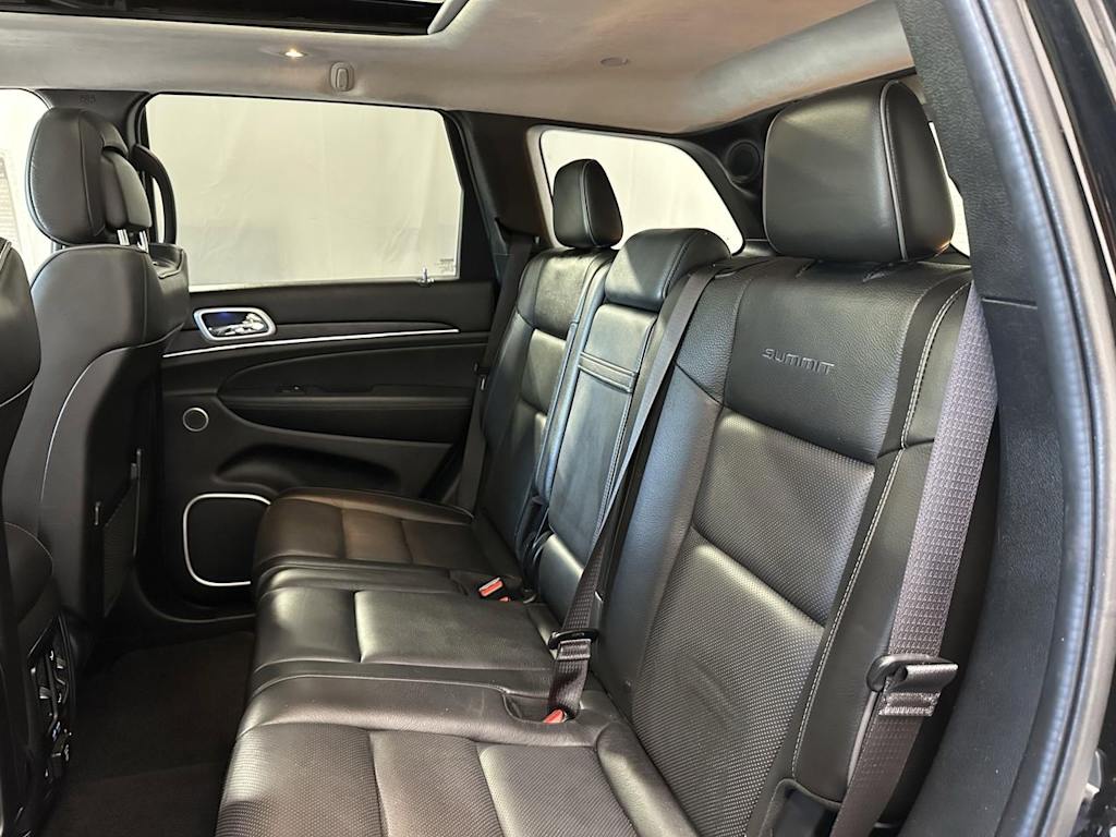 Thumbnail: 2021 Jeep Grand Cherokee - 9