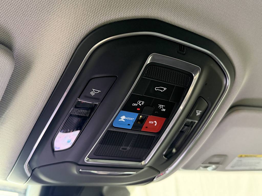 Thumbnail: 2024 Jeep Grand Cherokee - 20
