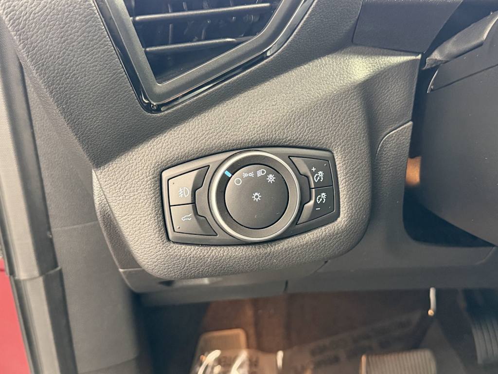 Thumbnail: 2018 Ford Escape - 19